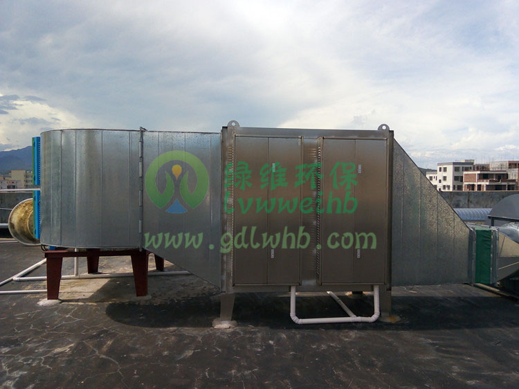 惠州環(huán)保設(shè)備之光催化氧化設(shè)備 uv光解廢氣催化凈化器